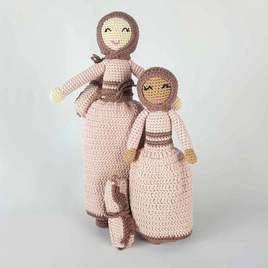 Hijab Doll with Prayer Mat | Handmade Muslim Doll